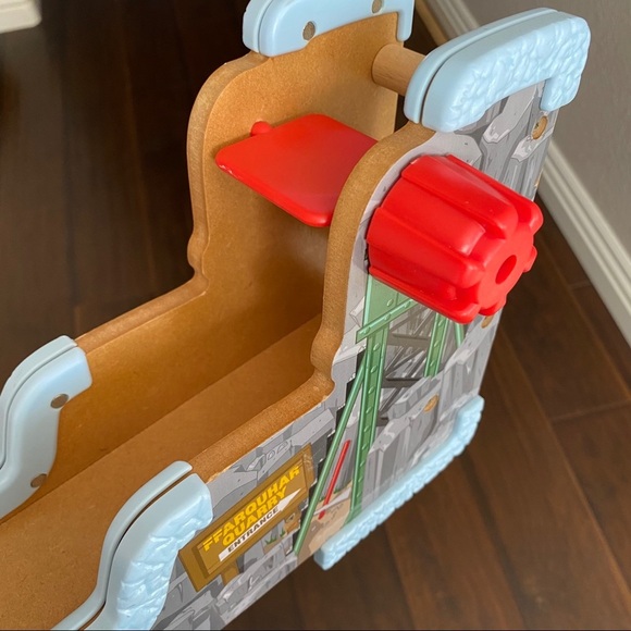 Thomas and Friends wooden Railway Quarry Setting - Picture 6 of 7